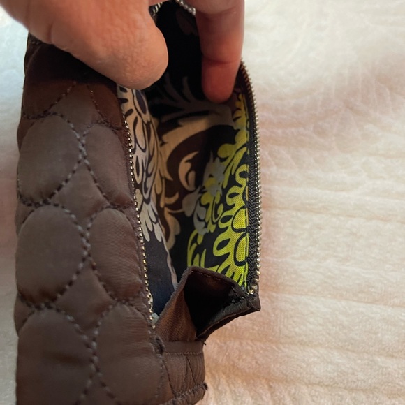 Vera Bradley Tri Fold Brown Solid Quilted Wallet Magnetic - Picture 4 of 10